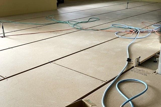 置き床工事の施工イメージ